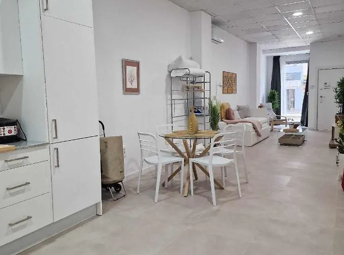 Urban 4 Apartment *