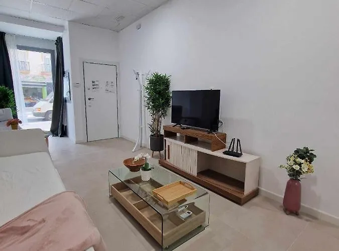 Urban 4 *