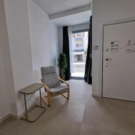 Apartment Moderno 4 En Calle Marmoles Málaga