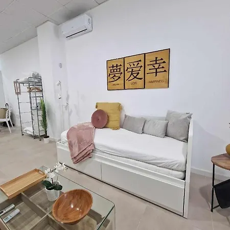 Apartment Moderno 4 En Calle Marmoles Málaga